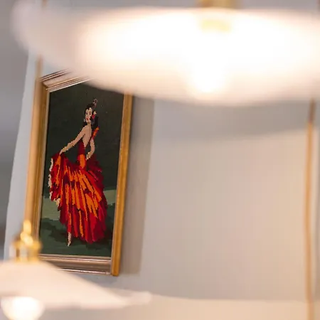 Macci, Au Coeur Du Port Avec Vue Spectaculaire