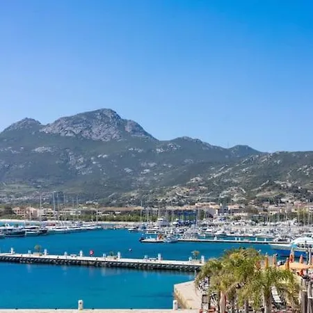 Macci, Au Coeur Du Port Avec Vue Spectaculaire Calvi (Corsica)